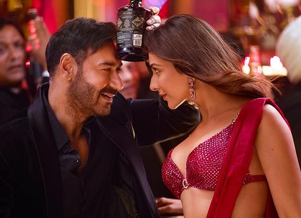Early estimates: Ajay Devgn’s De De Pyaar De 2 takes Rs. 8.50 cr. start at the box office, eyes Rs. 30 cr. weekend :Bollywood Box Office