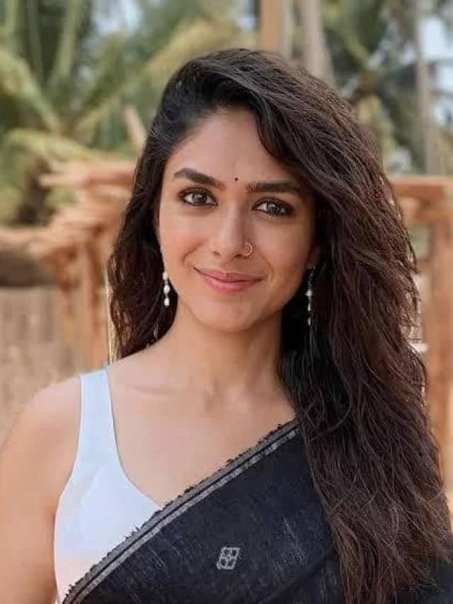 Mrunal Thakur To Feature In Special Song In Ram Charan’s Peddi?