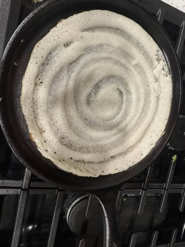 7 Easy Ways To Clean Dosa Pan Without Damage